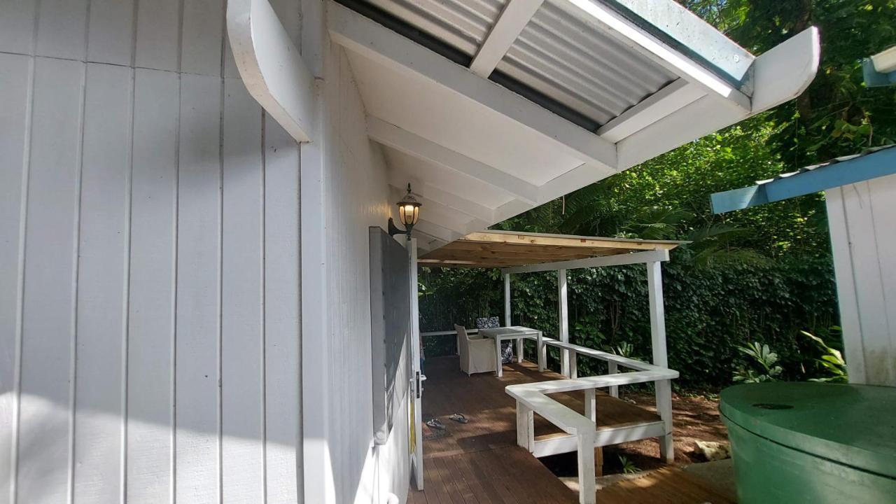 Are Tamareni 2Br Beach Cottage Or River Studio アバルア エクステリア 写真